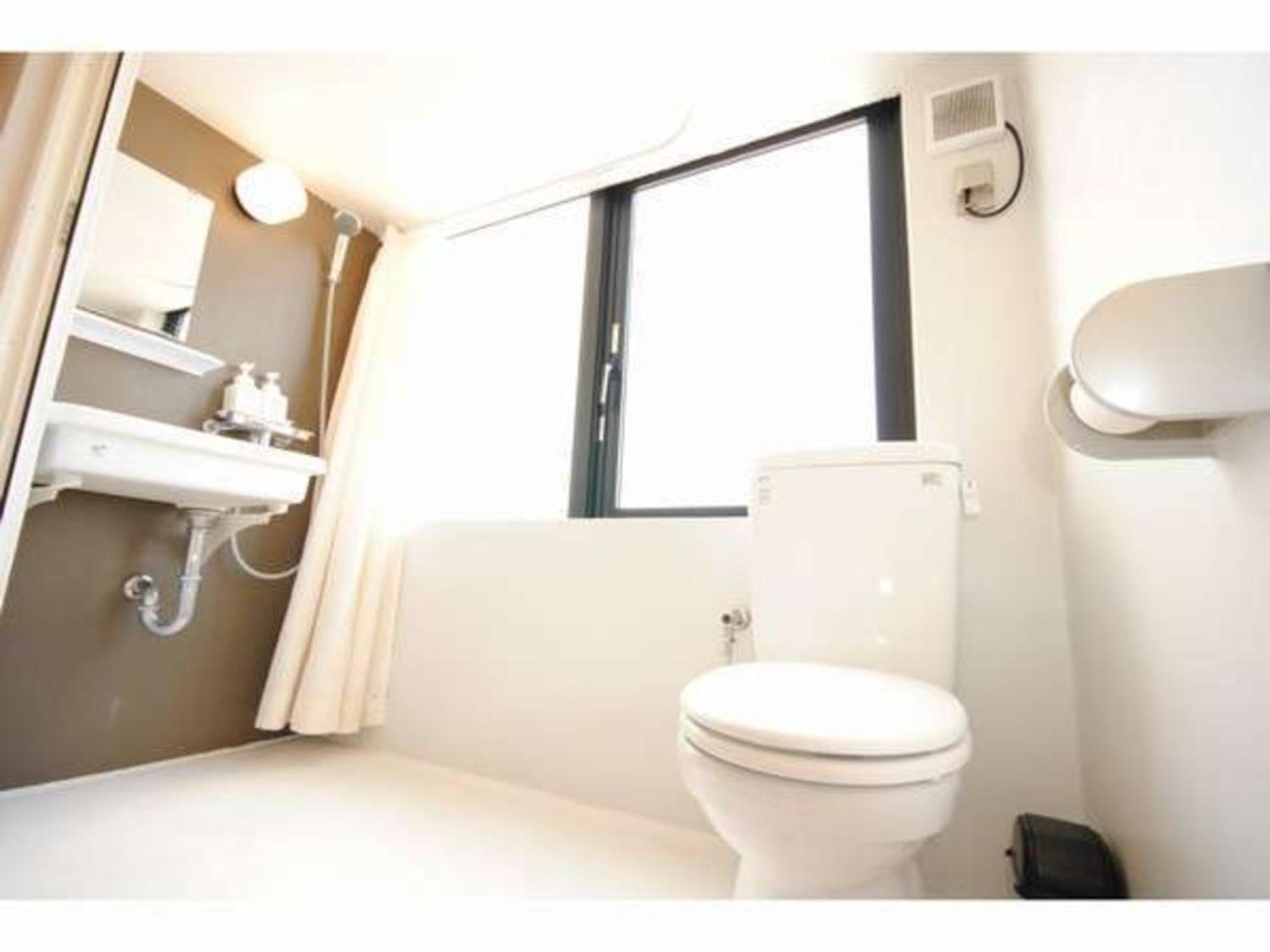 Hotel Stork Naha Shintoshin - Vacation Stay 27627V Bagian luar foto
